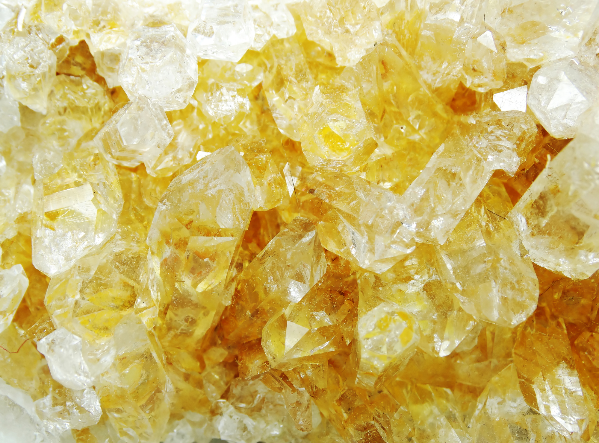 Citrine: a gemstone for mental exhaustion - WeMystic