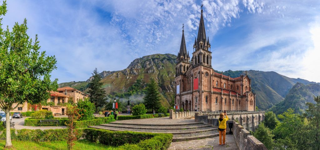 Leyenda de la Cueva del Santuario de Covadonga