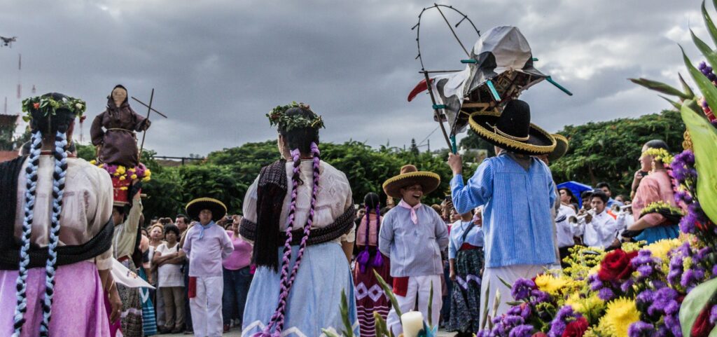 La Guelaguetza antes y después de la conquista