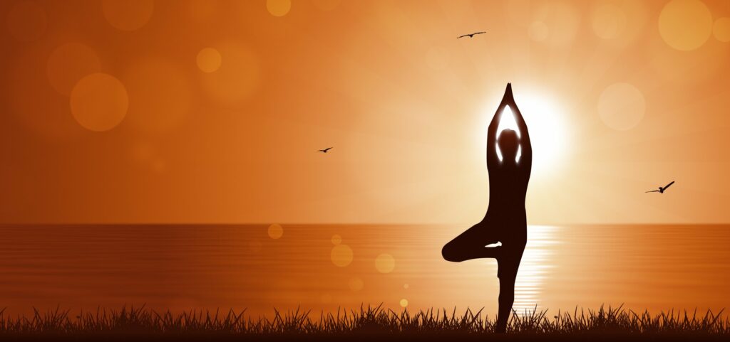 Principales beneficios de practicar yoga por la mañana