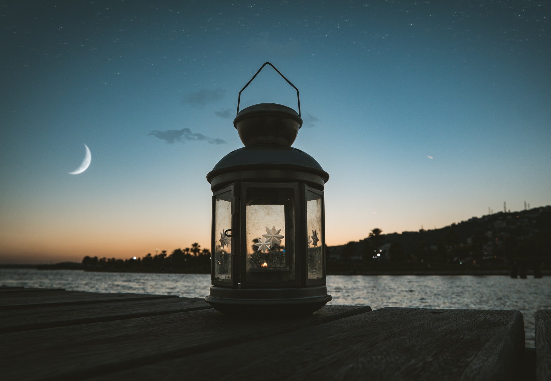 waxing-moon-2021
