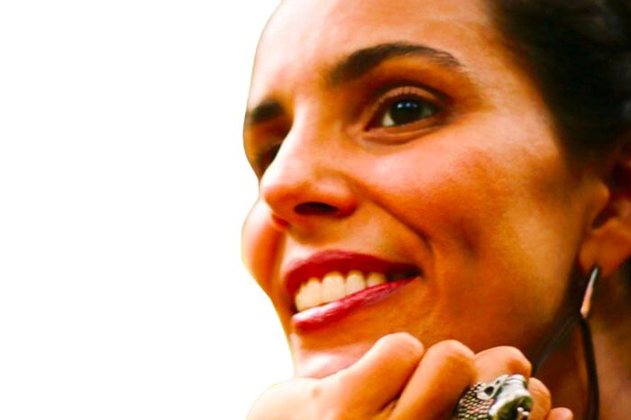 Cíntia Prado
